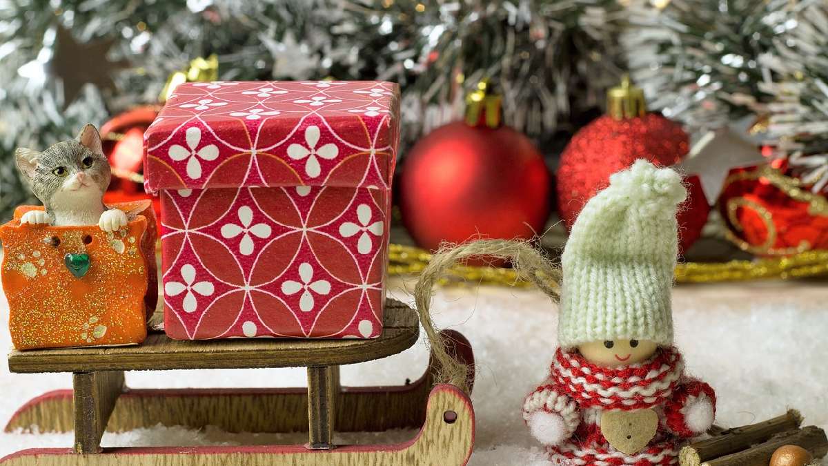 15 Idea Hadiah Krimas Yang Terbaik Untuk Orang Tersayang