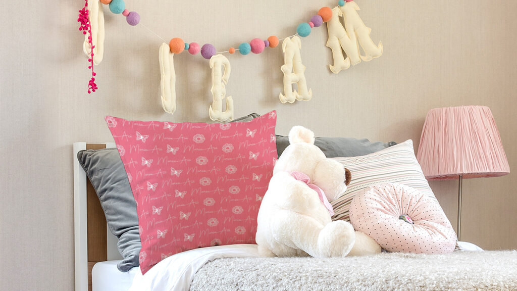 kids bedroom ideas using custom pillows