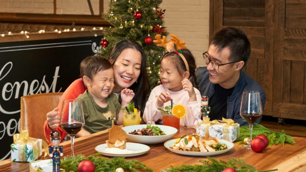 10 Exciting Boxing Day Activities To Do After Christmas 10-exciting-boxing-day-activities-to-do-after-christmas