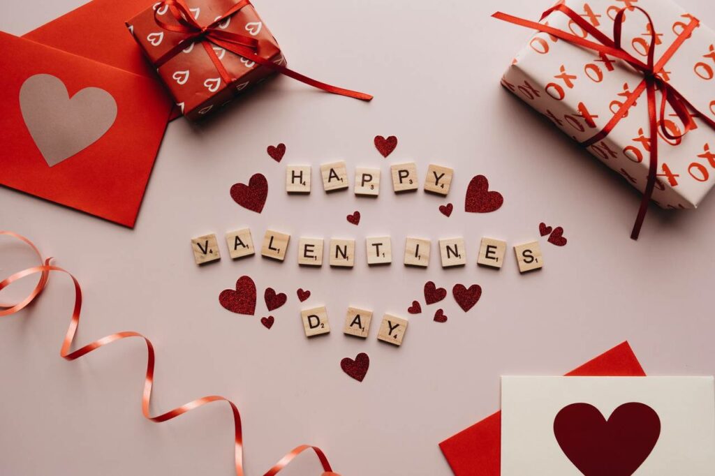 Galentine's Day do a custom Valentine's Day note