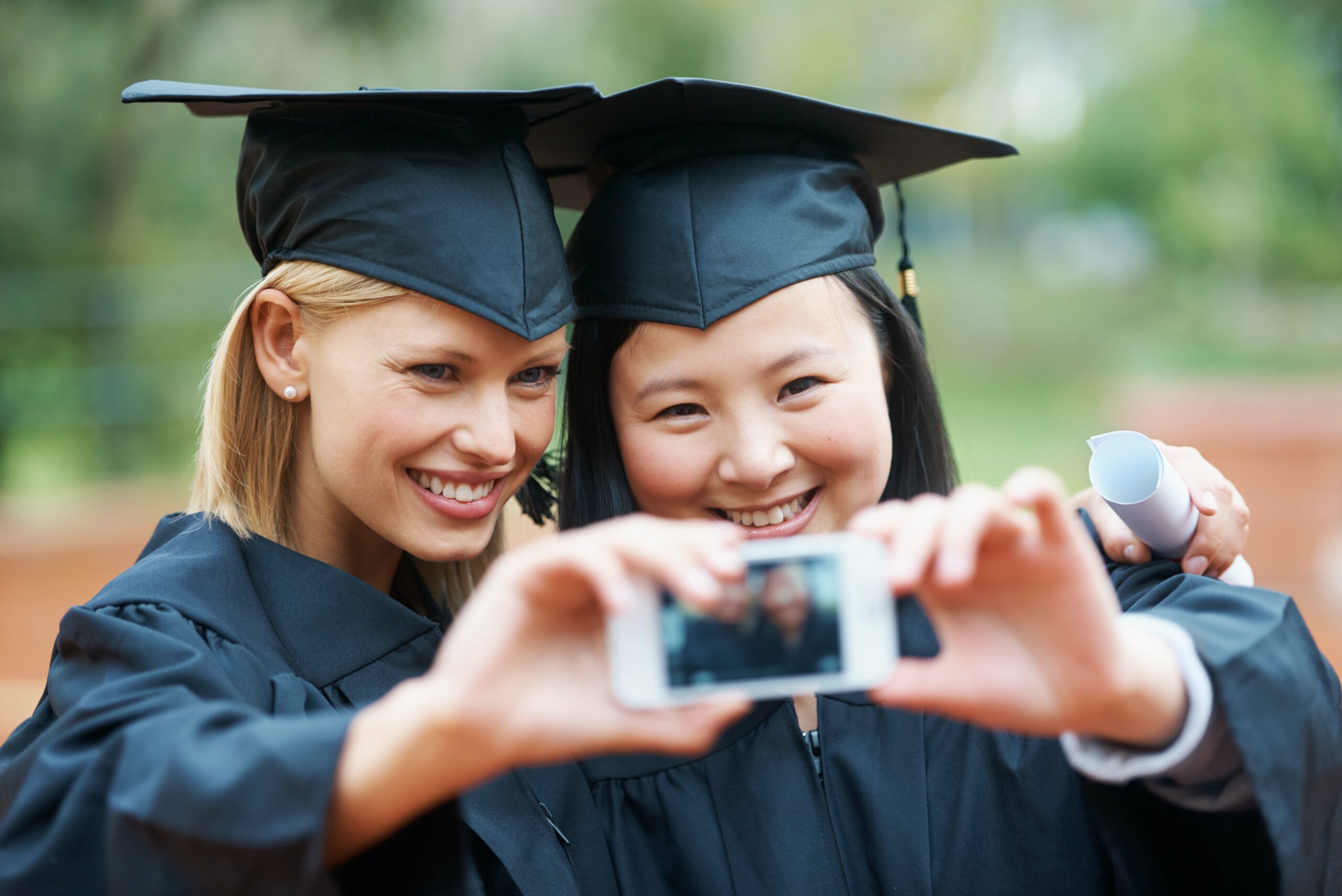 How To Create A Graduation Photo Book: A Guide to Celebrating Your Journey